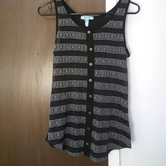 The Arte By Zenana *Size Medium* Tank Top - Picture 2 of 5